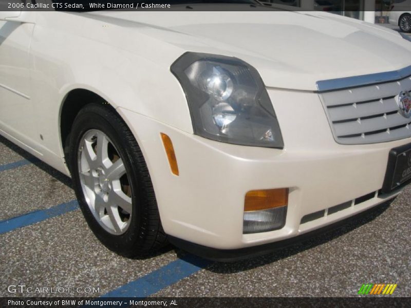 White Diamond / Cashmere 2006 Cadillac CTS Sedan