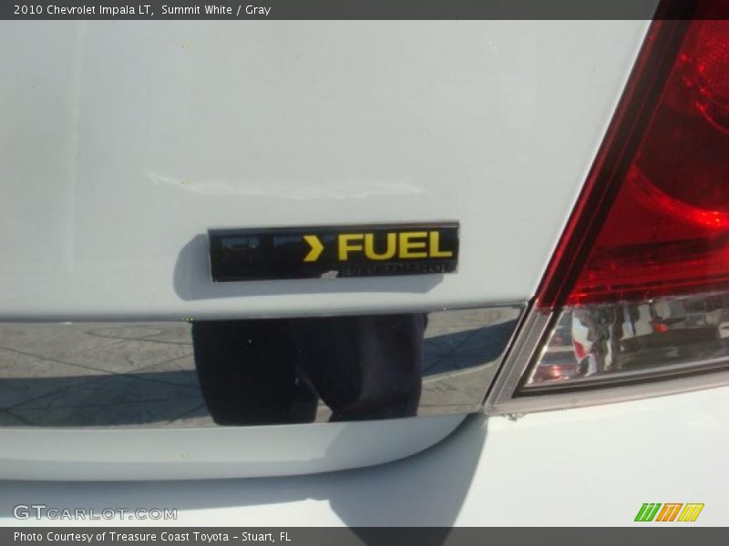Summit White / Gray 2010 Chevrolet Impala LT