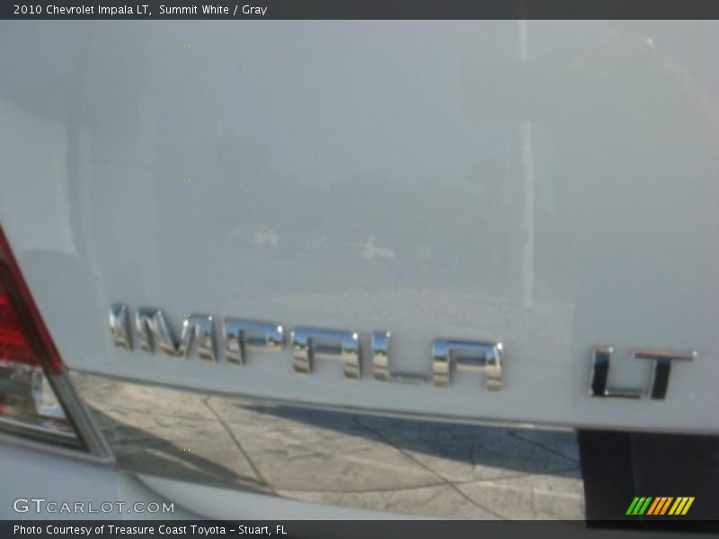 Summit White / Gray 2010 Chevrolet Impala LT