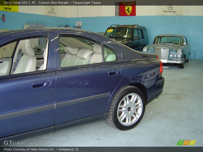 Cosmos Blue Metallic / Taupe/Light Taupe 2002 Volvo S60 2.4T