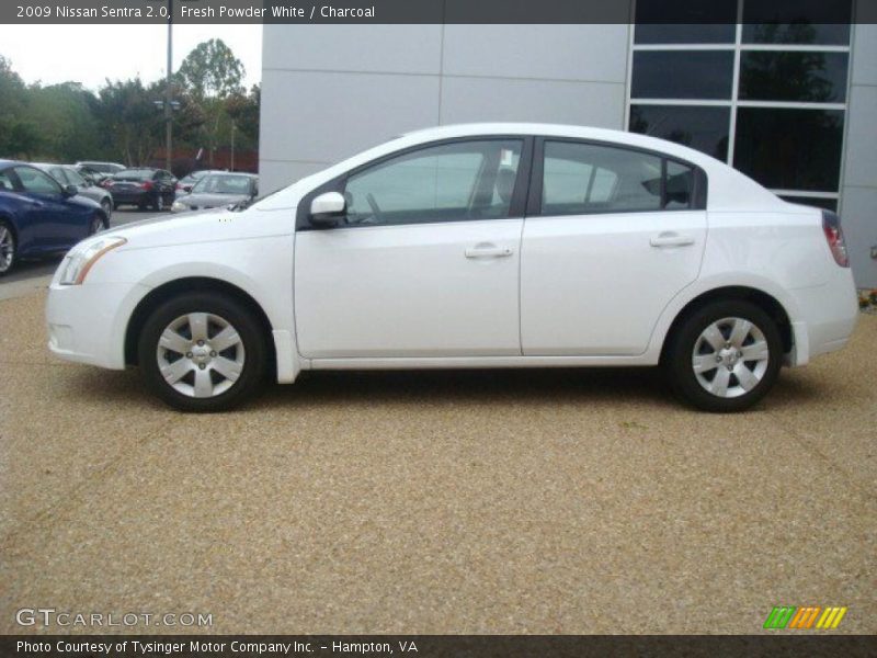 Fresh Powder White / Charcoal 2009 Nissan Sentra 2.0