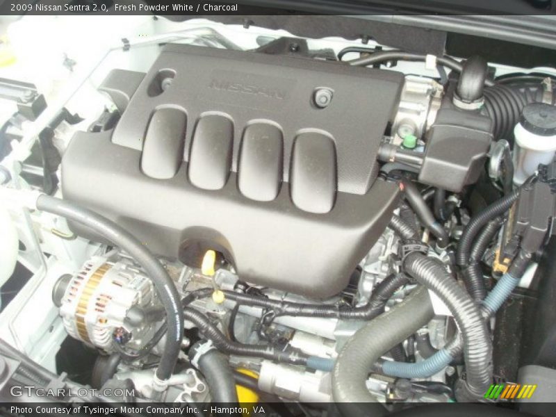 Fresh Powder White / Charcoal 2009 Nissan Sentra 2.0