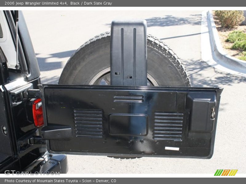 Black / Dark Slate Gray 2006 Jeep Wrangler Unlimited 4x4