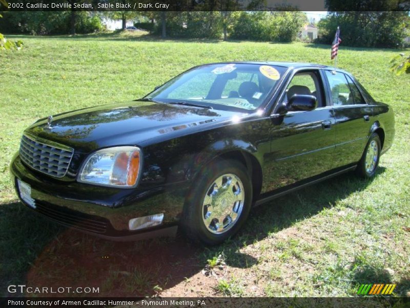 Sable Black / Dark Gray 2002 Cadillac DeVille Sedan