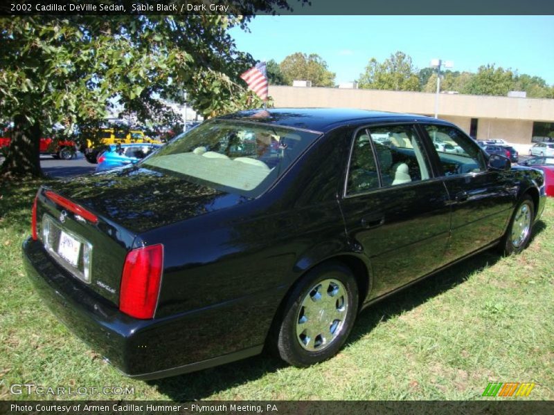 Sable Black / Dark Gray 2002 Cadillac DeVille Sedan