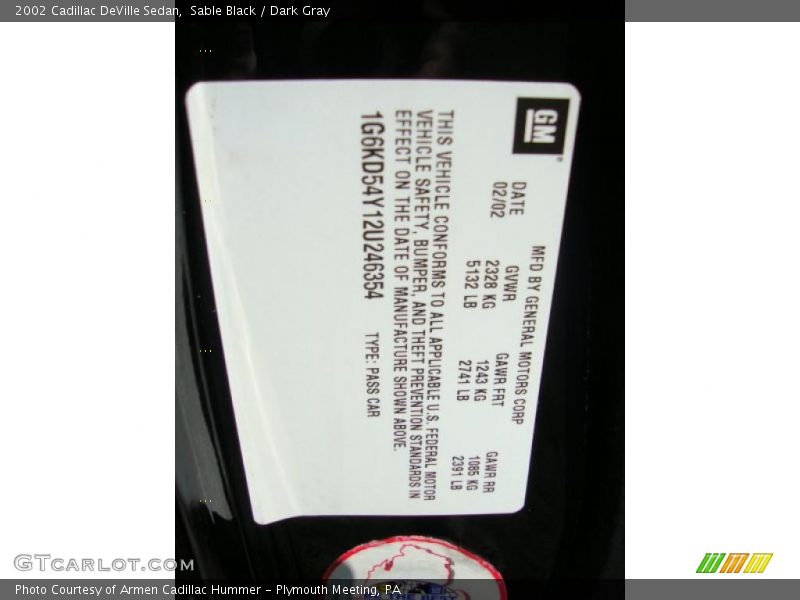 Sable Black / Dark Gray 2002 Cadillac DeVille Sedan