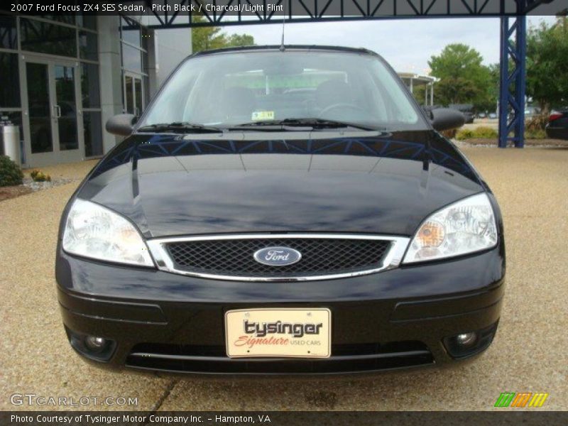 Pitch Black / Charcoal/Light Flint 2007 Ford Focus ZX4 SES Sedan