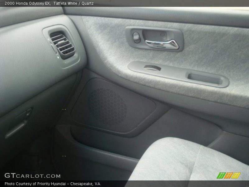 Taffeta White / Quartz 2000 Honda Odyssey EX