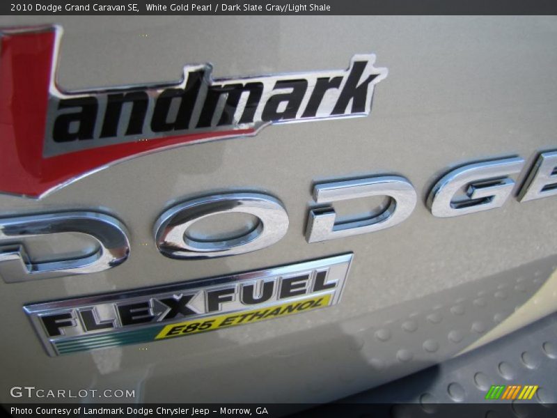 White Gold Pearl / Dark Slate Gray/Light Shale 2010 Dodge Grand Caravan SE