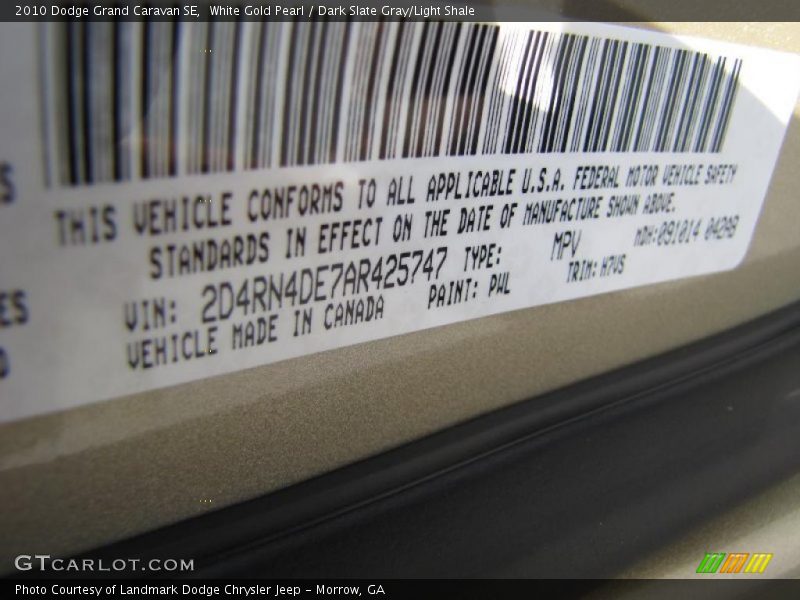 White Gold Pearl / Dark Slate Gray/Light Shale 2010 Dodge Grand Caravan SE
