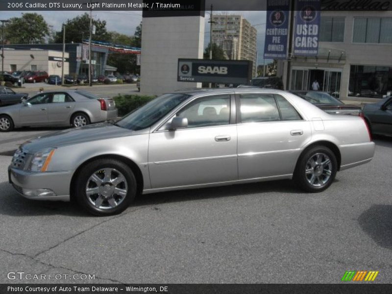 Light Platinum Metallic / Titanium 2006 Cadillac DTS Luxury