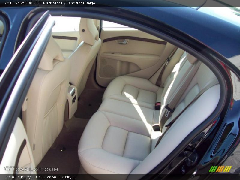 Black Stone / Sandstone Beige 2011 Volvo S80 3.2