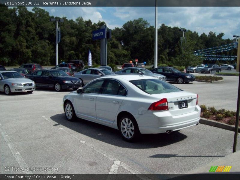 Ice White / Sandstone Beige 2011 Volvo S80 3.2