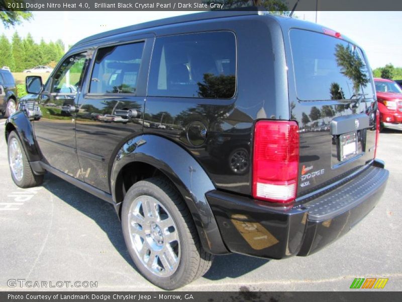 Brilliant Black Crystal Pearl / Dark Slate Gray 2011 Dodge Nitro Heat 4.0