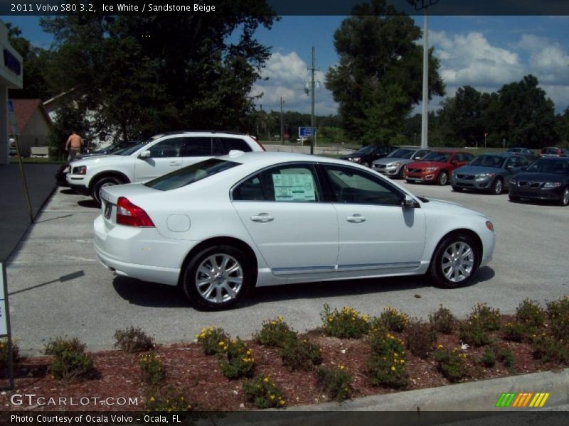 Ice White / Sandstone Beige 2011 Volvo S80 3.2