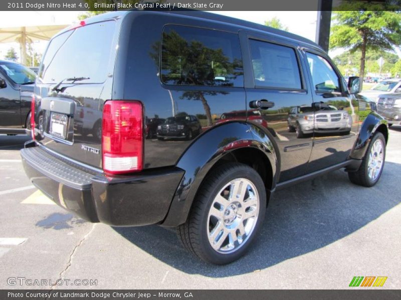 Brilliant Black Crystal Pearl / Dark Slate Gray 2011 Dodge Nitro Heat 4.0