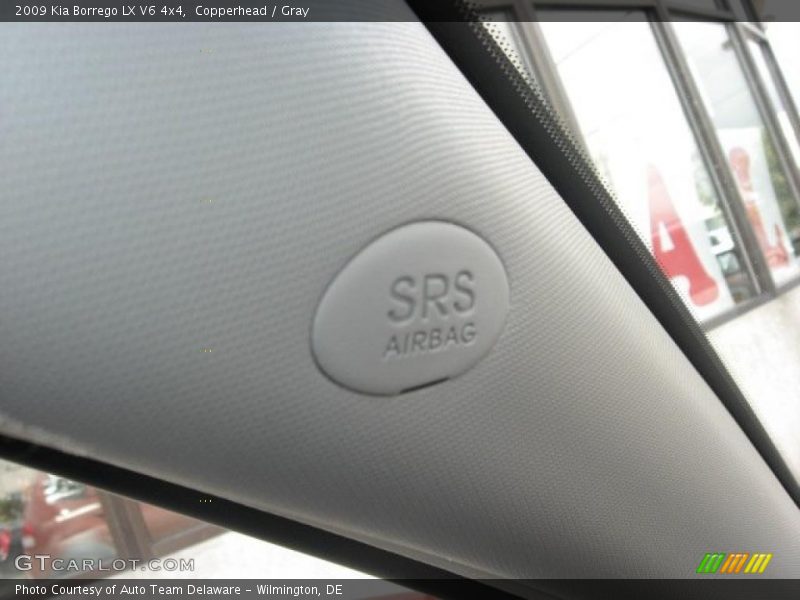 Copperhead / Gray 2009 Kia Borrego LX V6 4x4