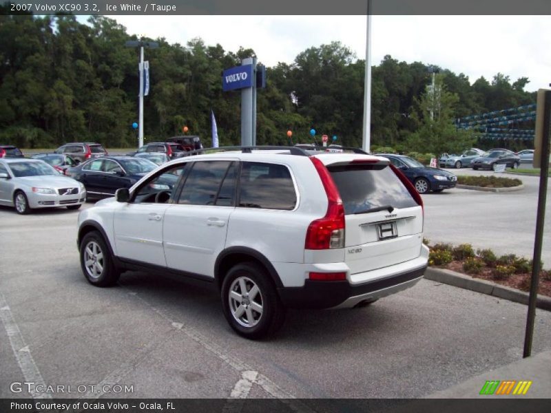 Ice White / Taupe 2007 Volvo XC90 3.2