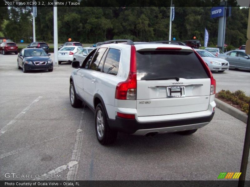 Ice White / Taupe 2007 Volvo XC90 3.2