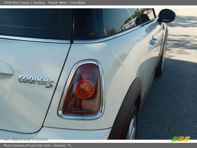Pepper White / Grey/Black 2008 Mini Cooper S Hardtop
