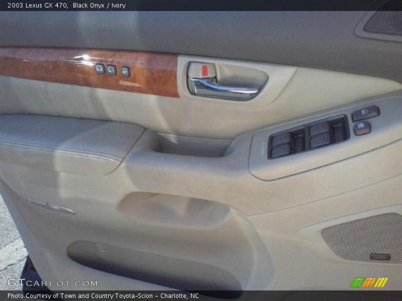Black Onyx / Ivory 2003 Lexus GX 470