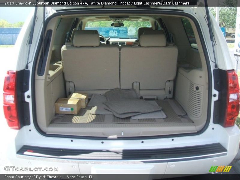 White Diamond Tricoat / Light Cashmere/Dark Cashmere 2010 Chevrolet Suburban Diamond Edition 4x4