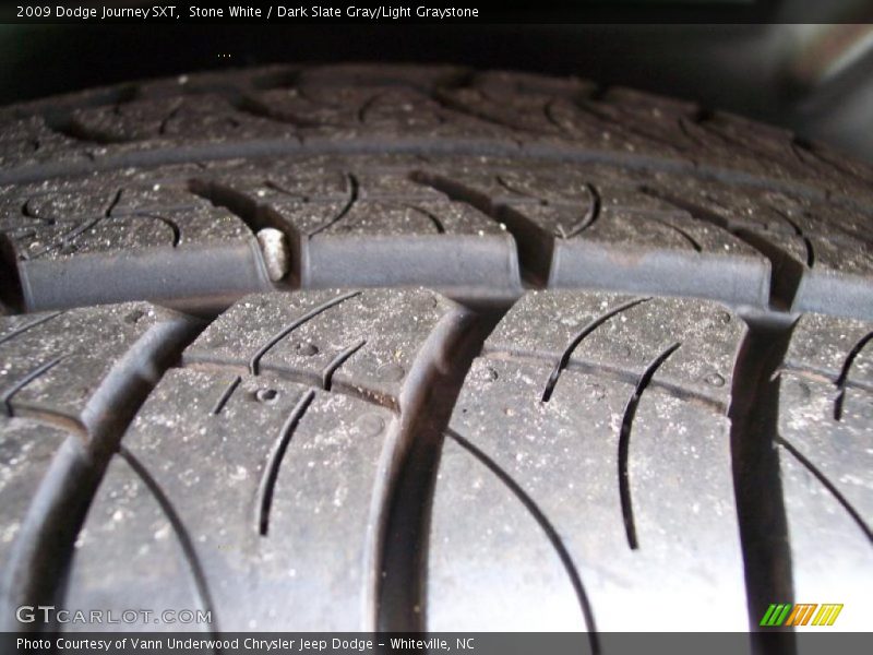 Stone White / Dark Slate Gray/Light Graystone 2009 Dodge Journey SXT