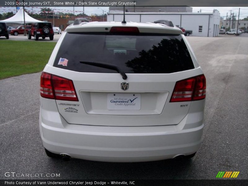 Stone White / Dark Slate Gray/Light Graystone 2009 Dodge Journey SXT