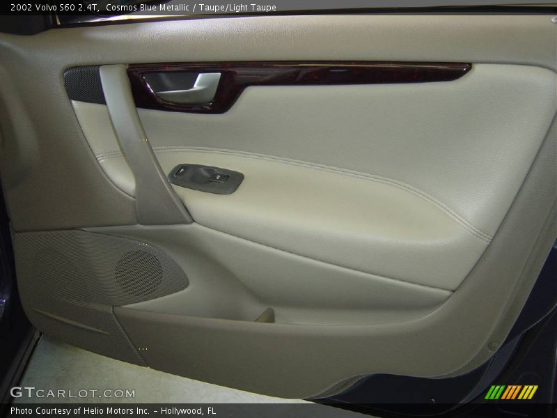 Cosmos Blue Metallic / Taupe/Light Taupe 2002 Volvo S60 2.4T
