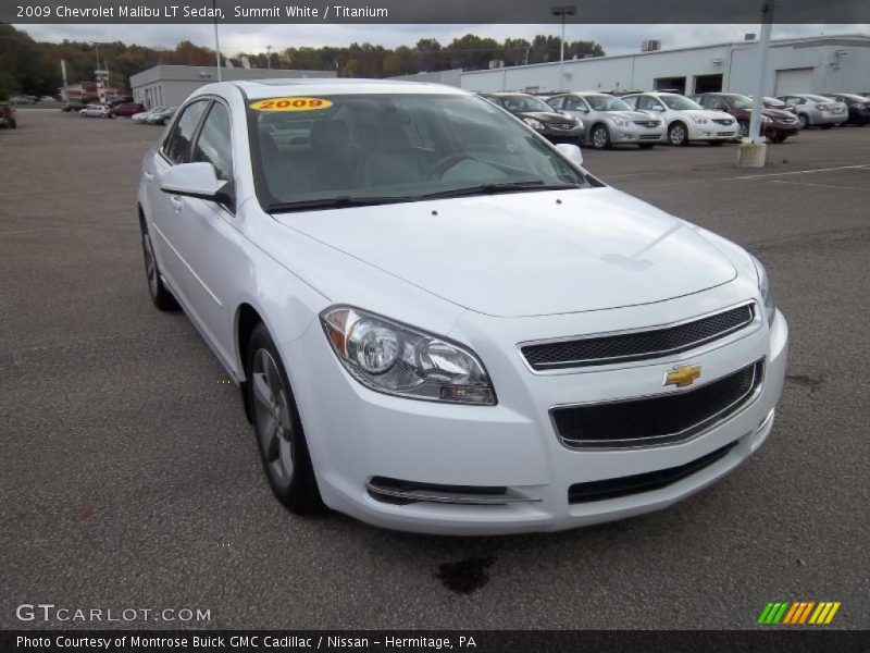Summit White / Titanium 2009 Chevrolet Malibu LT Sedan