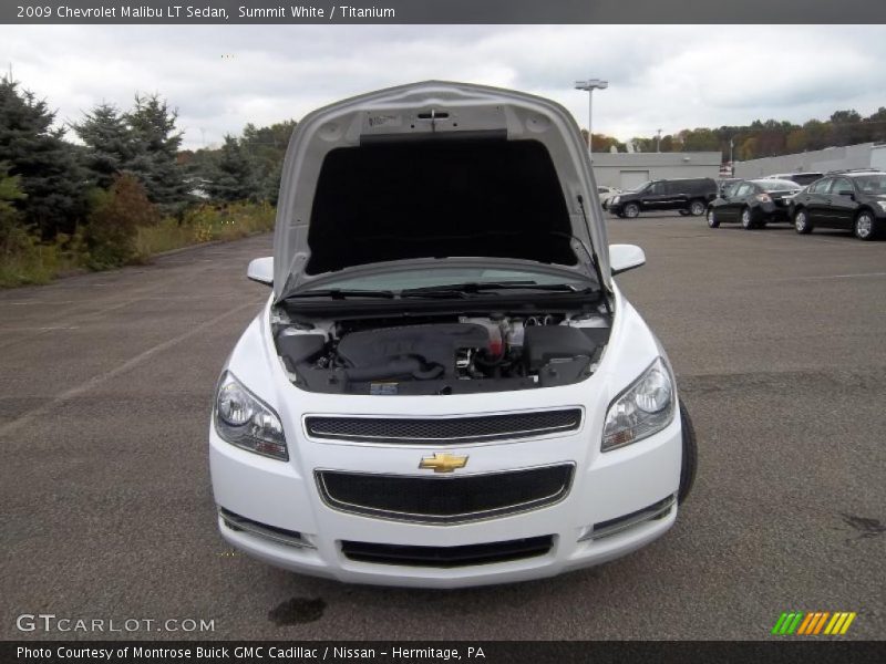 Summit White / Titanium 2009 Chevrolet Malibu LT Sedan