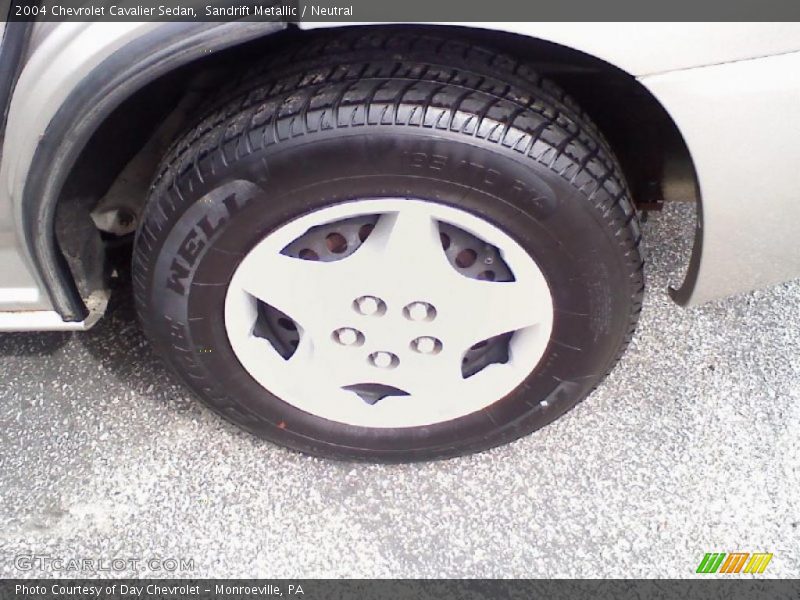 Sandrift Metallic / Neutral 2004 Chevrolet Cavalier Sedan