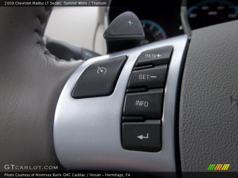 Summit White / Titanium 2009 Chevrolet Malibu LT Sedan