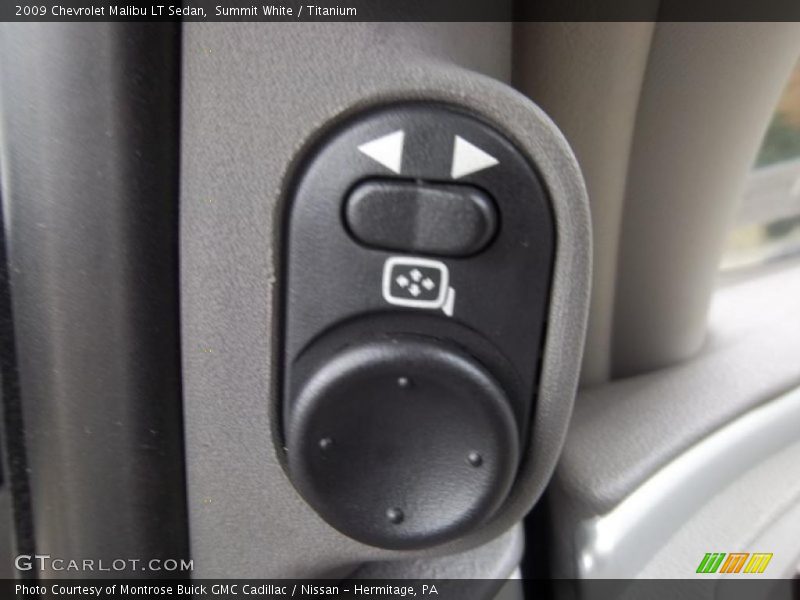 Summit White / Titanium 2009 Chevrolet Malibu LT Sedan