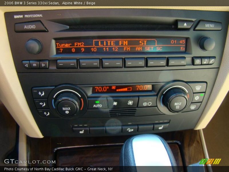 Alpine White / Beige 2006 BMW 3 Series 330xi Sedan
