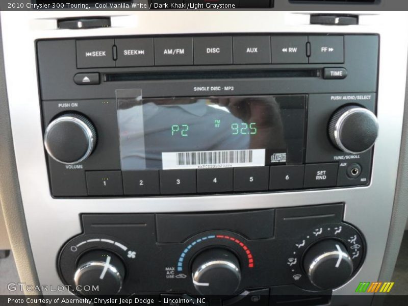 Cool Vanilla White / Dark Khaki/Light Graystone 2010 Chrysler 300 Touring