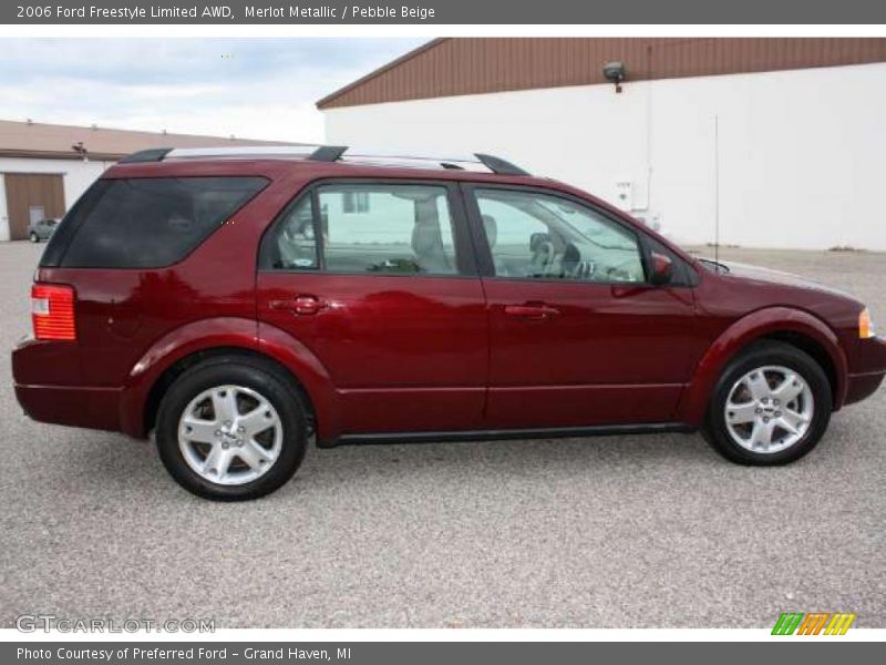 Merlot Metallic / Pebble Beige 2006 Ford Freestyle Limited AWD