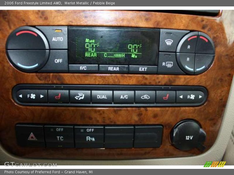 Merlot Metallic / Pebble Beige 2006 Ford Freestyle Limited AWD