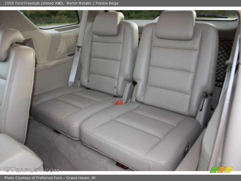 Merlot Metallic / Pebble Beige 2006 Ford Freestyle Limited AWD