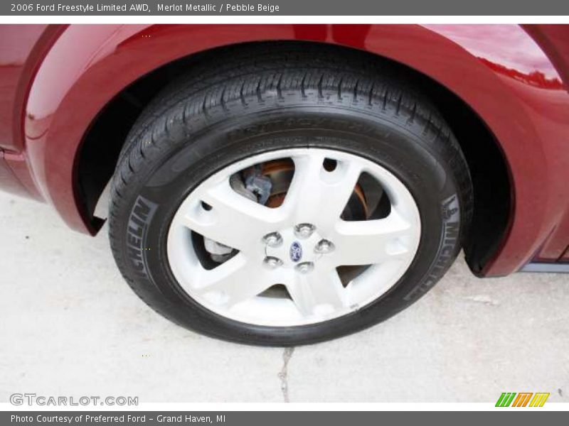 Merlot Metallic / Pebble Beige 2006 Ford Freestyle Limited AWD