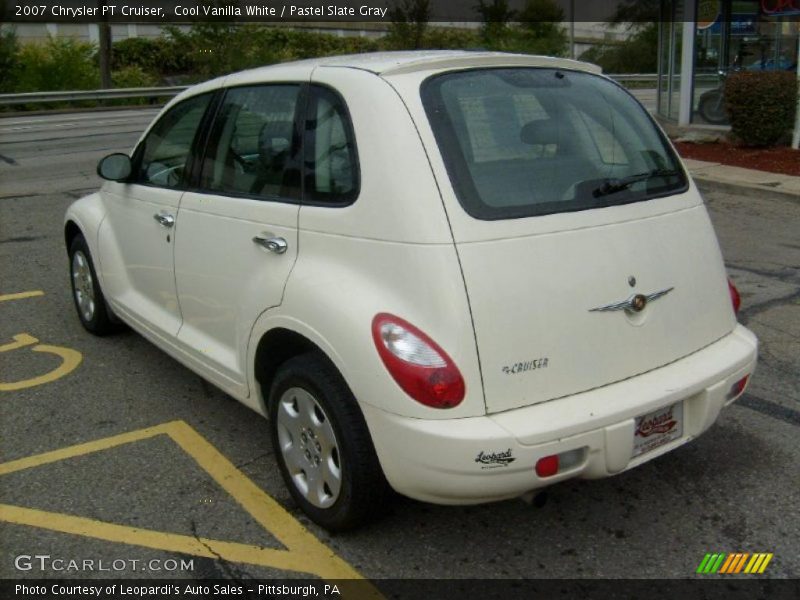 Cool Vanilla White / Pastel Slate Gray 2007 Chrysler PT Cruiser