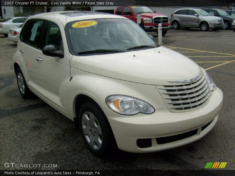 Cool Vanilla White / Pastel Slate Gray 2007 Chrysler PT Cruiser