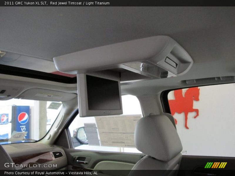 Red Jewel Tintcoat / Light Titanium 2011 GMC Yukon XL SLT