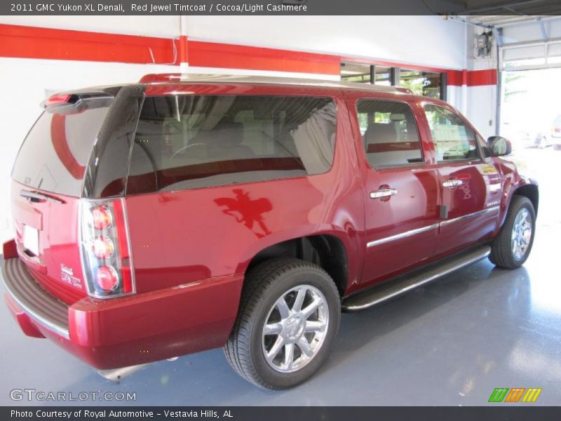 Red Jewel Tintcoat / Cocoa/Light Cashmere 2011 GMC Yukon XL Denali