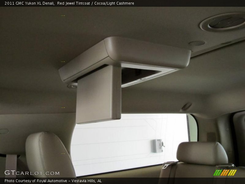 Red Jewel Tintcoat / Cocoa/Light Cashmere 2011 GMC Yukon XL Denali