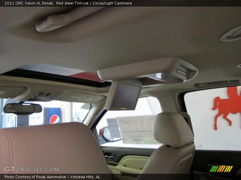 Red Jewel Tintcoat / Cocoa/Light Cashmere 2011 GMC Yukon XL Denali