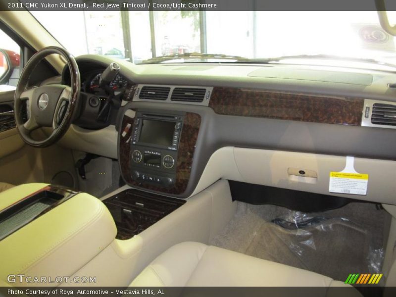 Red Jewel Tintcoat / Cocoa/Light Cashmere 2011 GMC Yukon XL Denali