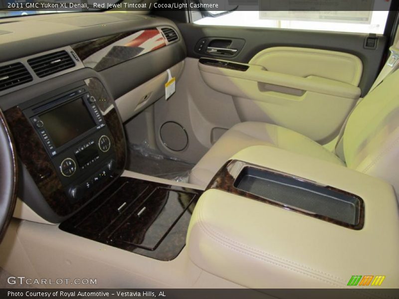 Red Jewel Tintcoat / Cocoa/Light Cashmere 2011 GMC Yukon XL Denali