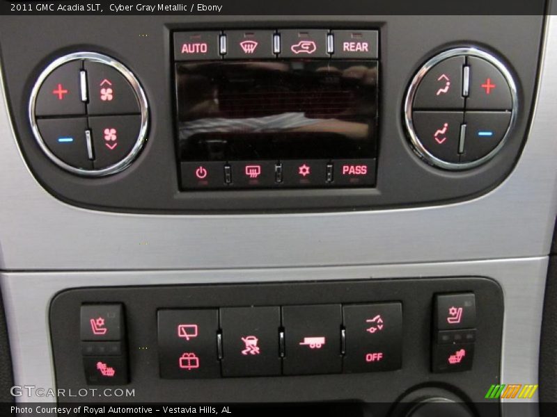 Cyber Gray Metallic / Ebony 2011 GMC Acadia SLT