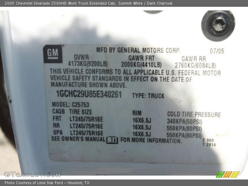 Summit White / Dark Charcoal 2005 Chevrolet Silverado 2500HD Work Truck Extended Cab